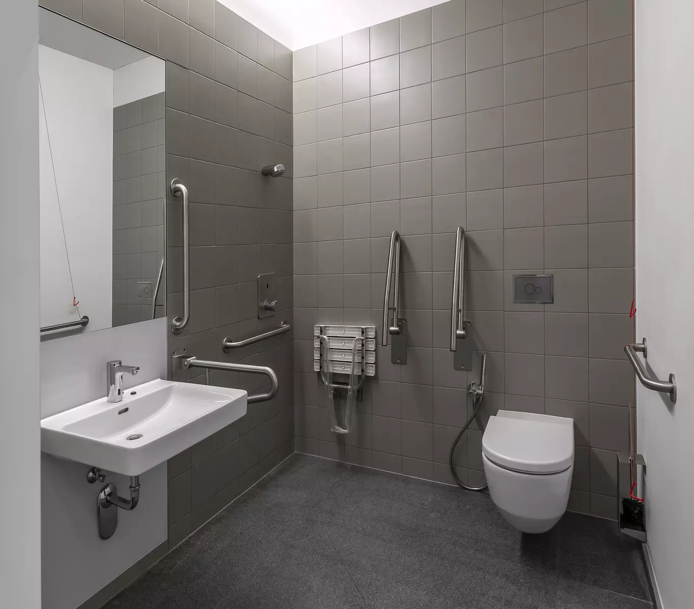 Rénovation de salle de bain PMR à Marchais